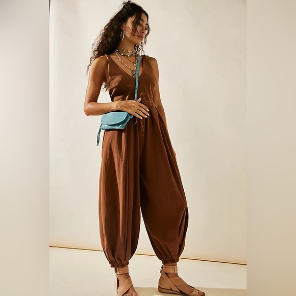 Free People Free-est FP Beach Zon Jumpsuit RARE COLOR NEW LARGE - Picture 2 of 7
